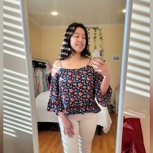 EUC Tempted Floral Off the Shoulder Blouse